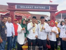 Ratusan Masa Kawal Paslon JADI Daftar Ke KPU OKI