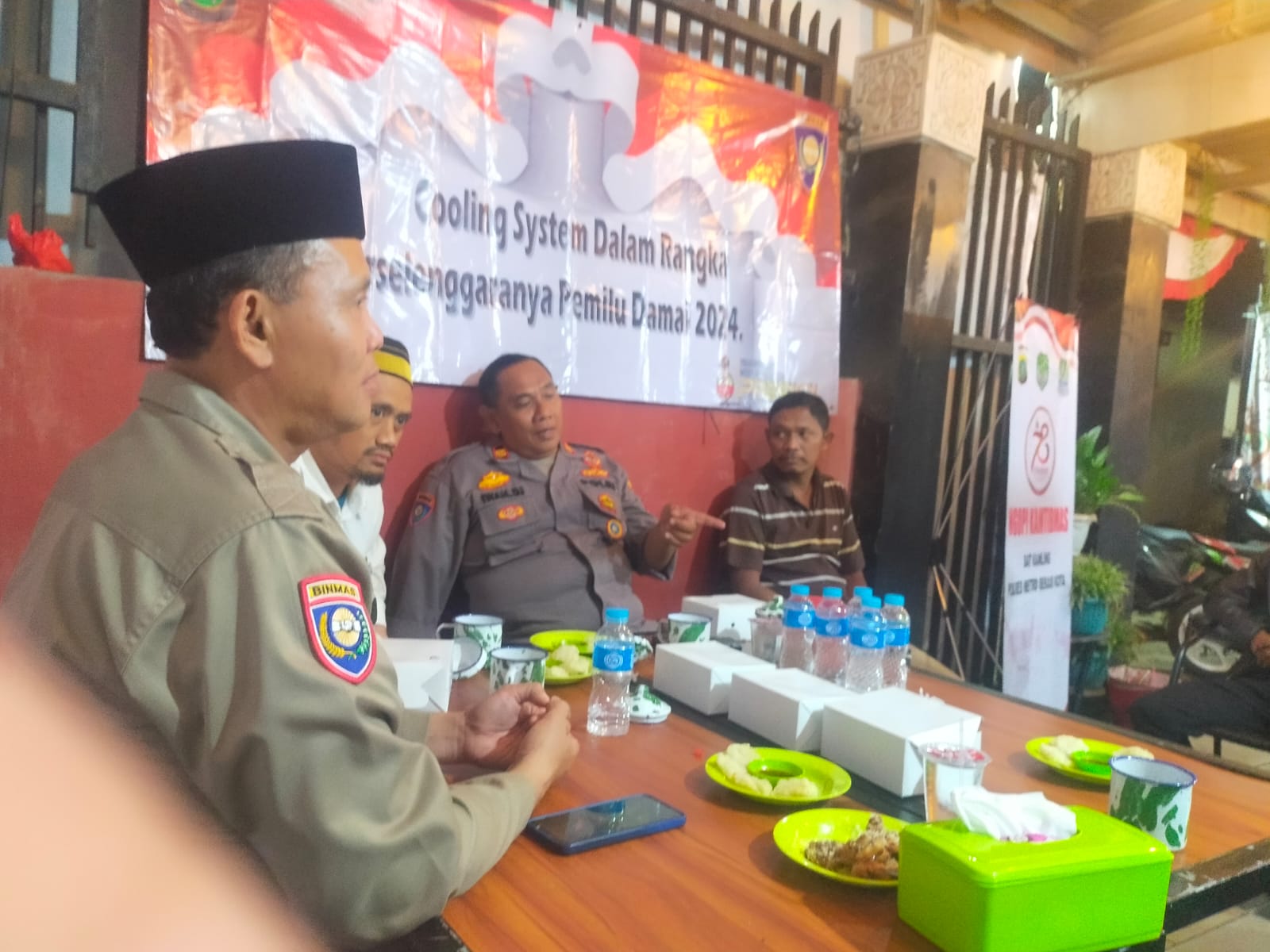 Polsek Jatiasih Kegiatan Sambang Warga, Cooling System Jelang Pilkada di Jatiasih