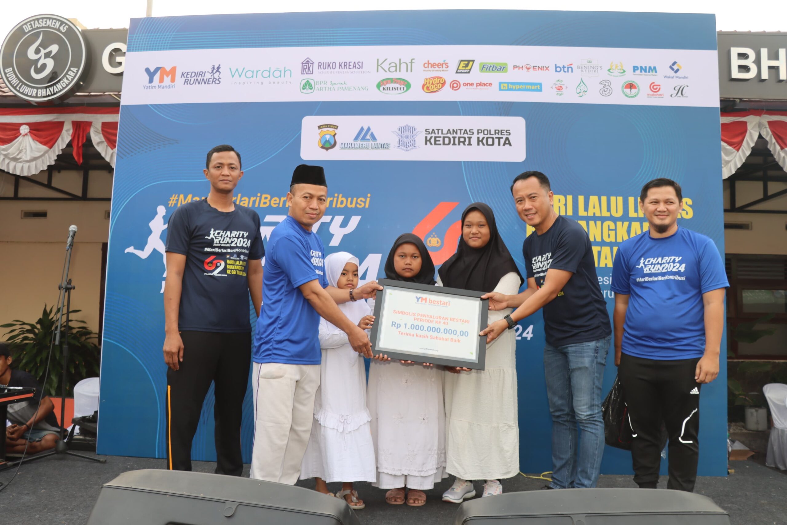 Sambut Hari Lalu Lintas Bhayangkara ke – 69 Tahun 2024, Satlantas Polres Kediri Kota Gelar Charity Run Yatim Mandiri