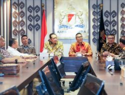 Hadiri Sarasehan KADIN Indonesia dengan Menkumham, Bamsoet Ingatkan Pelaku Dunia Usaha untuk Adaptif dan Visioner