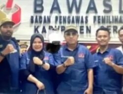 Bawaslu menyampaikan Berkas Dugaan Kepala Desa Cikande Permai Tidak Netral mendukung salah satu Bakal Pasangan Calon Bupati dan Wakil Bupati Serang Andika Hazrumi – Nanang Supriatna Ke Bupati Serang.