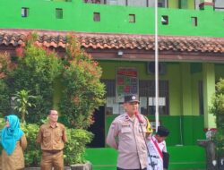 Pembinaan Pelajar, Bhabinkamtibmas Kelurahan Bintara Kegiatan Polri Go to School di SDN Bintara III