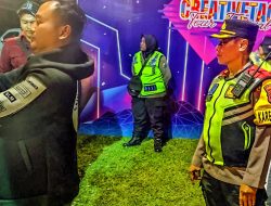 Pimpin Pengamanan Konser Musik Bertajuk “ CREATIVETAG Tour Festival “, Kabag Ops Polres Kediri Kota : Bekerja Sesuai SOP dan Humanis