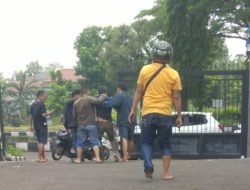 Wartawan PWI Kabupaten Bogor Jadi Korban Pengeroyokan dan Perusakan di Depan Kantor PWI Cibinong