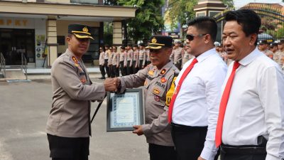Respon Cepat Membubarkan Pencak Dor Tanpa Ijin : Kabag Ops Polres Kediri Kota Diganjar Penghargaan !