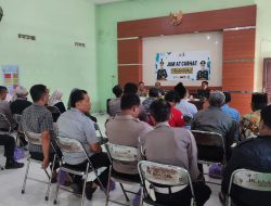 Melalui “ Jumat Curhat “, Kapolsek Pesantren Kembali Ajak Masyarakat Wujudkan Pilkada Damai