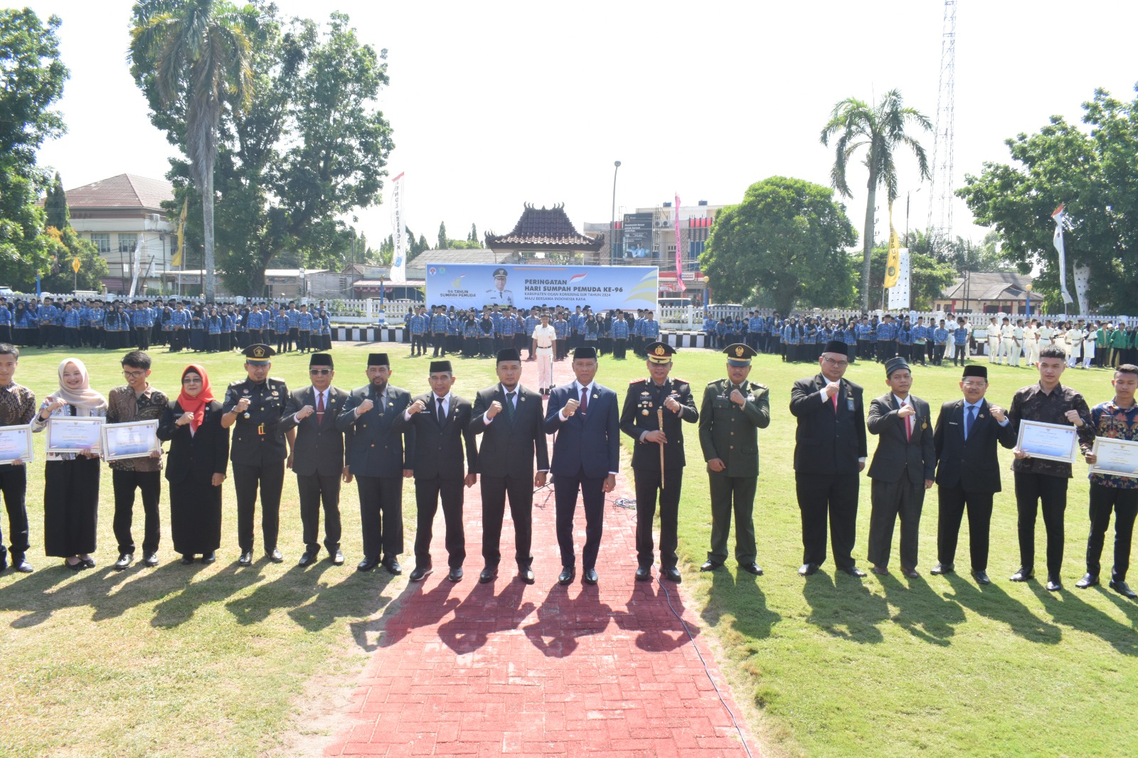 Hari Sumpah Pemuda, Belasan Pemuda Berprestasi di OKI Terima Penghargaan