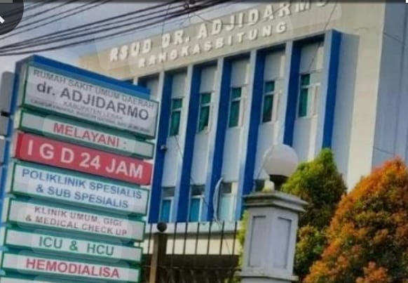 Warga Masyarakt Keluhkan Parkiran di RS Adjidarmo