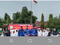 Sosialisasi dan simulasi Pemadam kebakaran di sekolah