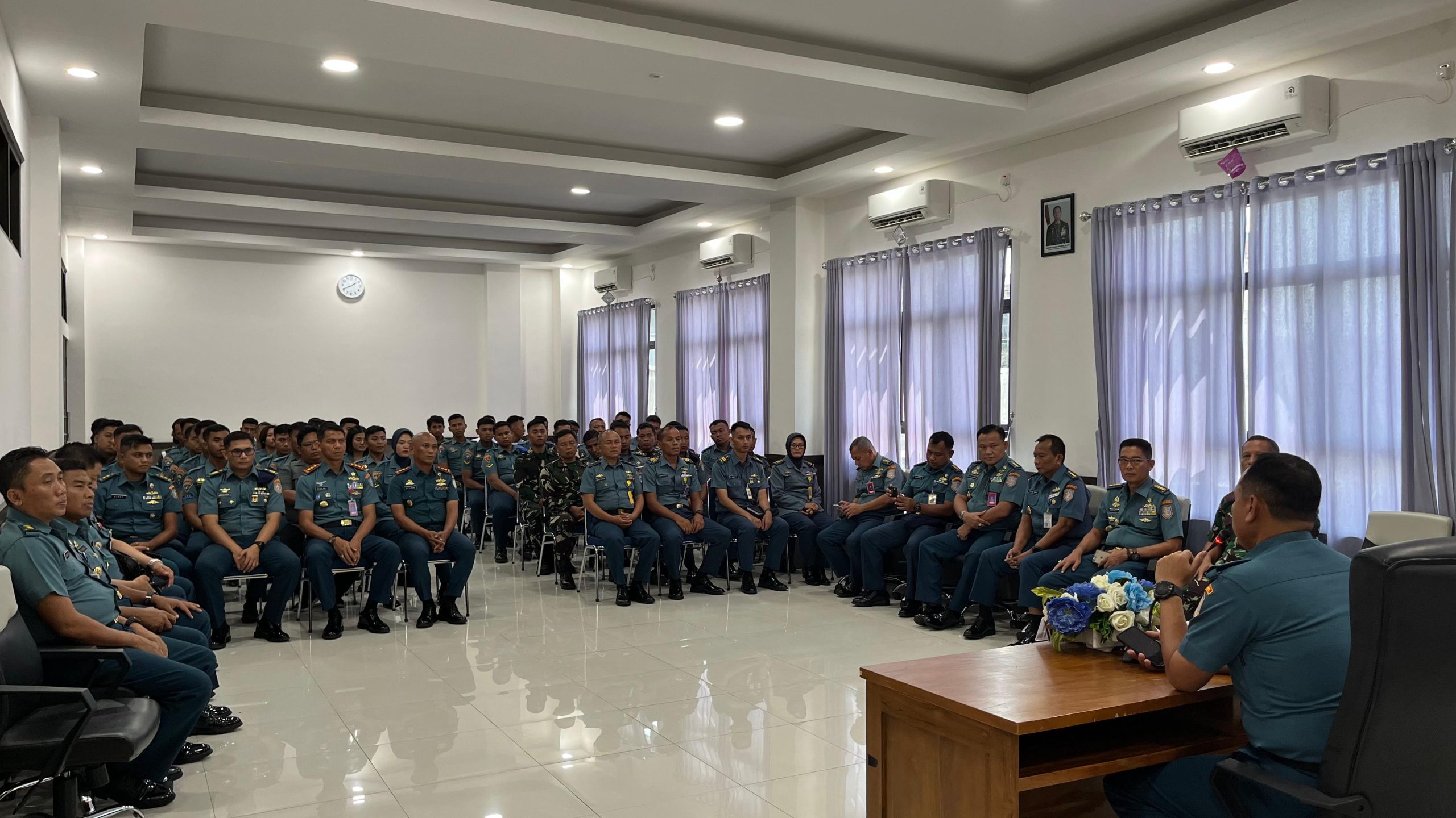 Inspektur Kolinlamil Berikan Pengarahan Kepada Prajurit Satlinlamil 3 dan Prajurit Eks KRI Teluk Hading-538