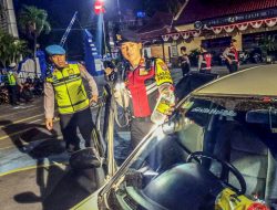 Polres Kediri Kota Kembali Gelar Razia Cipkon dan KRYD : Polisi Masih Temukan Pengemudi Mobil Bawa Miras