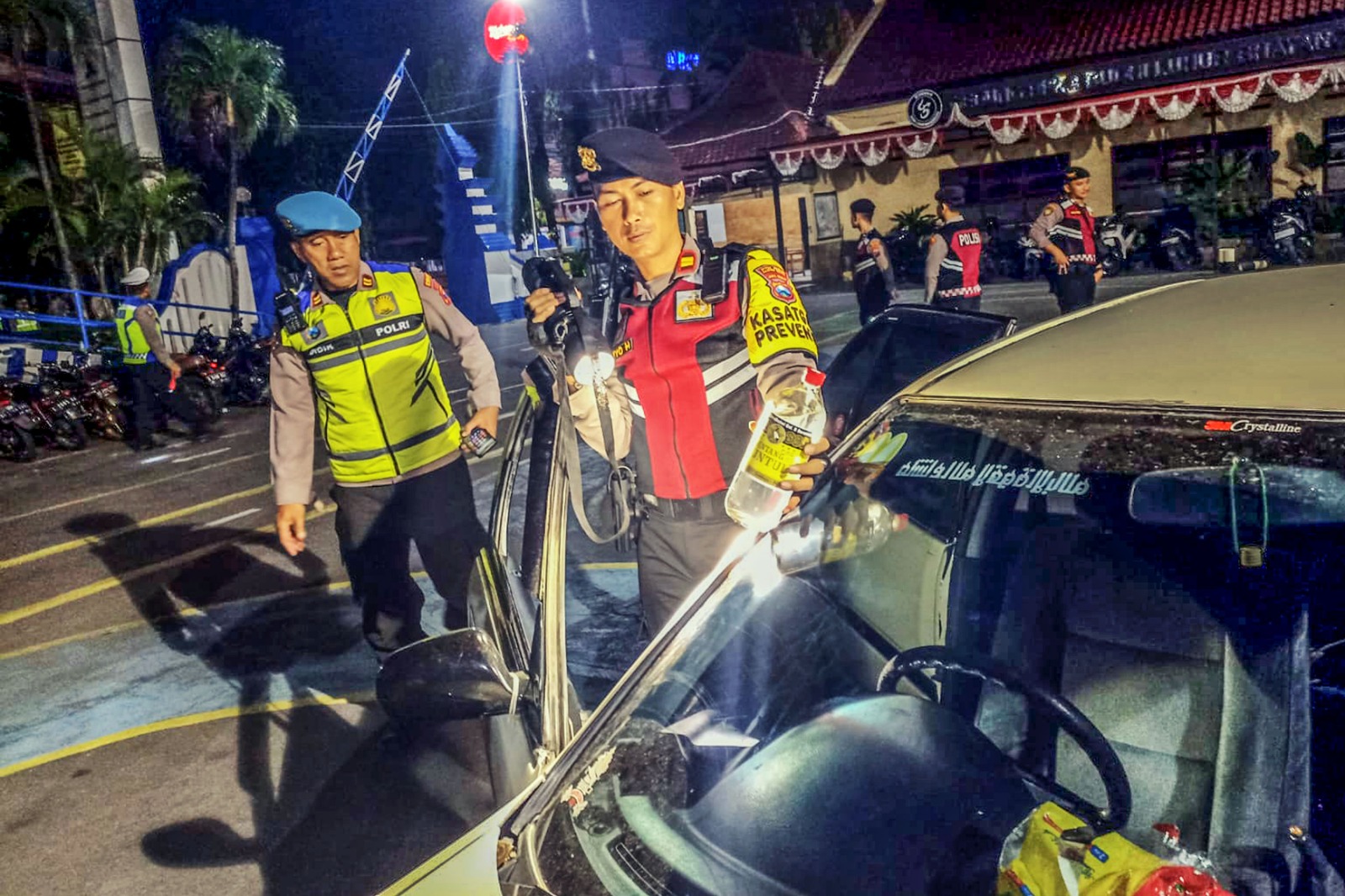 Polres Kediri Kota Kembali Gelar Razia Cipkon dan KRYD : Polisi Masih Temukan Pengemudi Mobil Bawa Miras