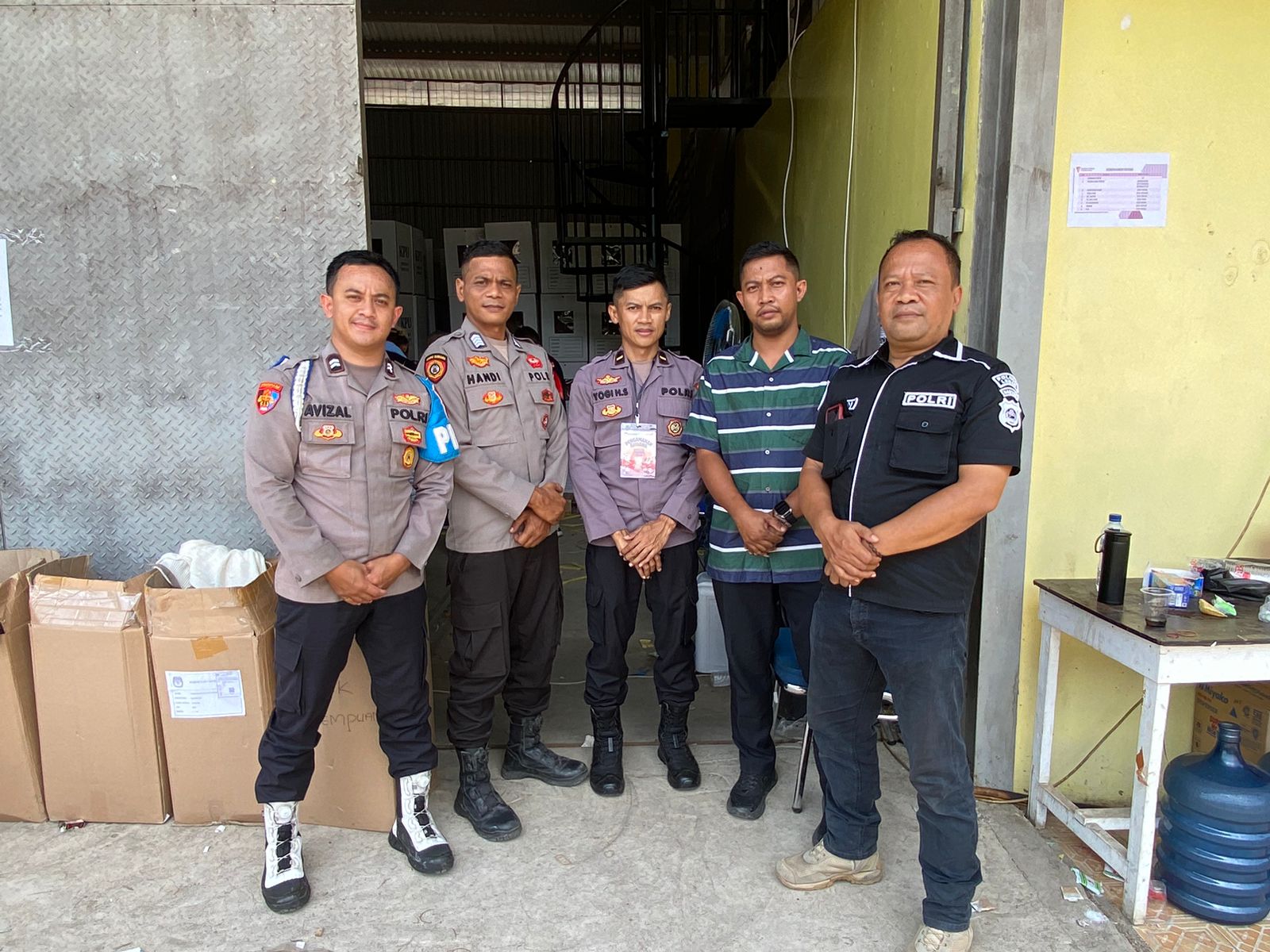 Pastikan Logistik Aman, Polres Lebak Amankan Pelipatan Surat Suara Pilkada 2024