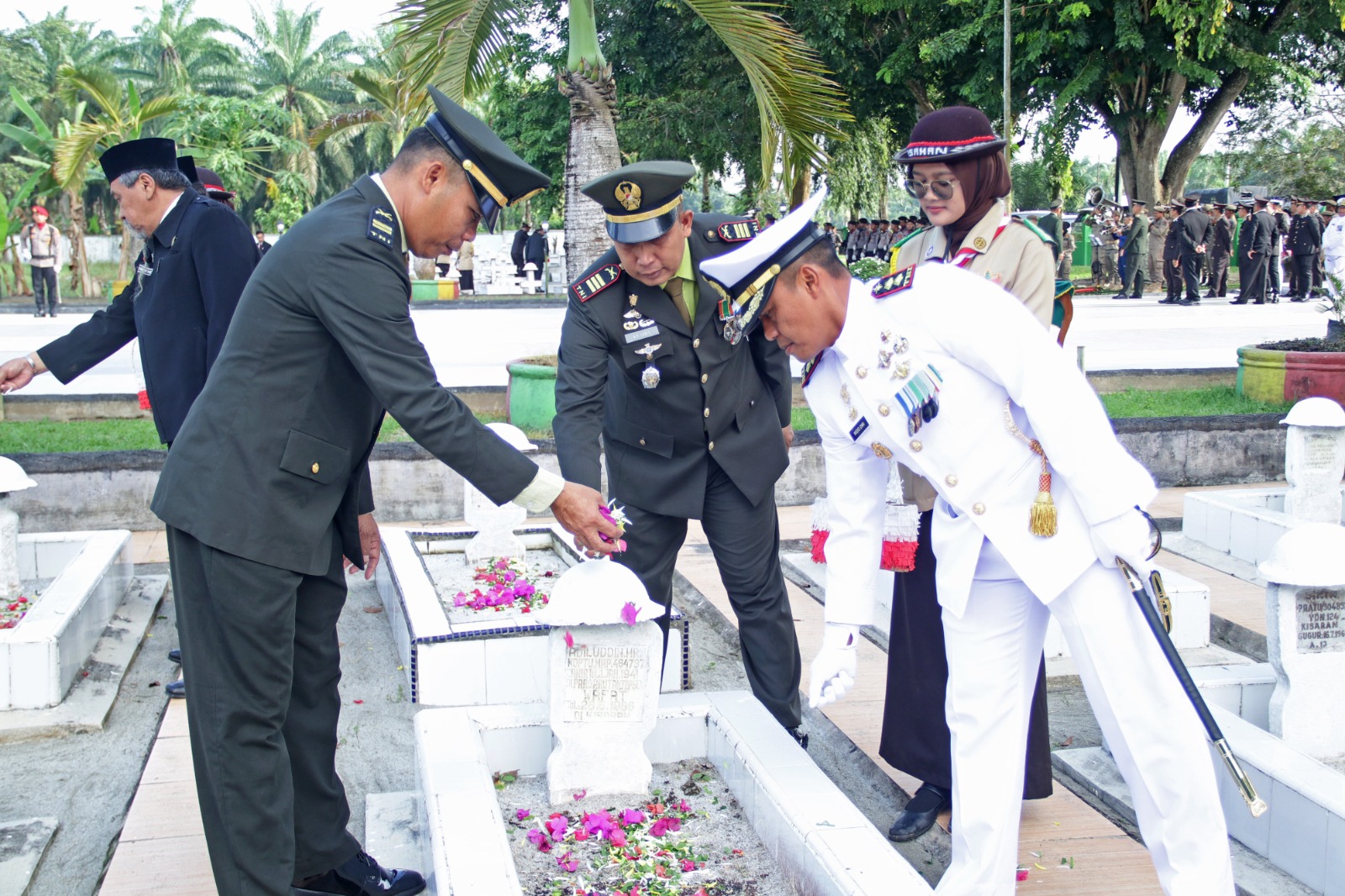 Danlanal TBA Hadiri Ziarah TMP Peringatan Hari Pahlawan Ke–79 Tahun 2024