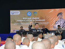 Komandan Lanal Bandung Berikan Kuliah Umum Wawasan Kebangsaan Kepada Taruna dan Taruni Poltek KP Pangandaran