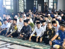 Komandan Beserta Prajurit Lanal Bandung Ikuti Doa Bersama Untuk Pilkada Damai 2024 di Provinsi Jawa Barat