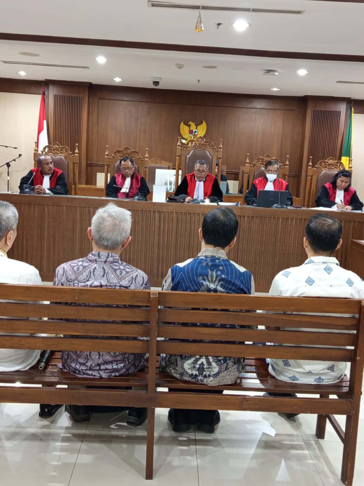 Negara Rugi Rp30,8 Miliar pada Proyek Jalur Kereta Besitang-Langsa, Empat Terdakwa Divonis
