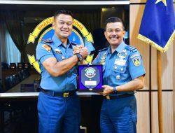 DANLANTAMAL III JAKARTA MENERIMA COURTESY CALL KADISPOTMARAL