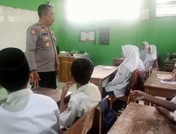 Polsek Arjawinangun Melaksanakan Kegiatan Police Go To School Dengan Ceria Di Mts. Negeri 3 Cirebon