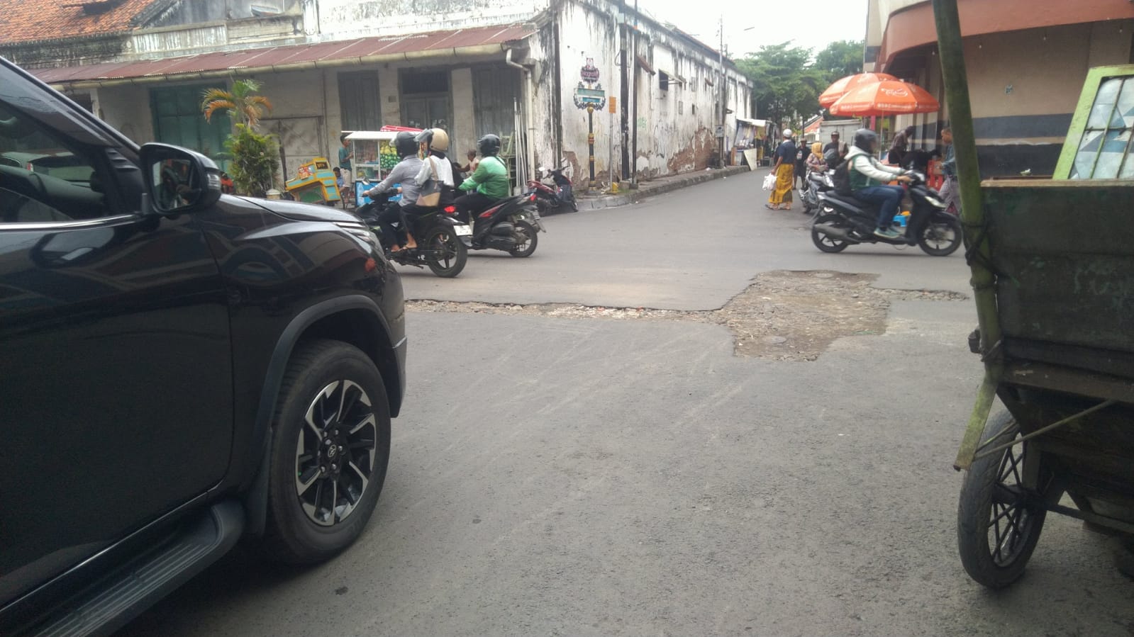 Pemborong Galian Milik Perumda Air Minum Kota Cirebon Dinilai Hanya Cari Untung
