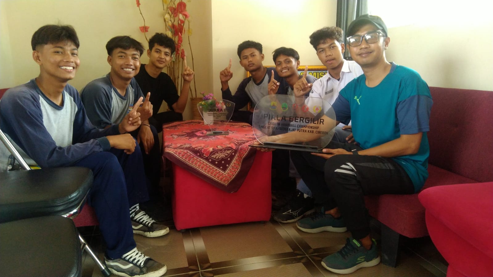 SMA 1 Asjap Minim Latihan Namun Berjuara