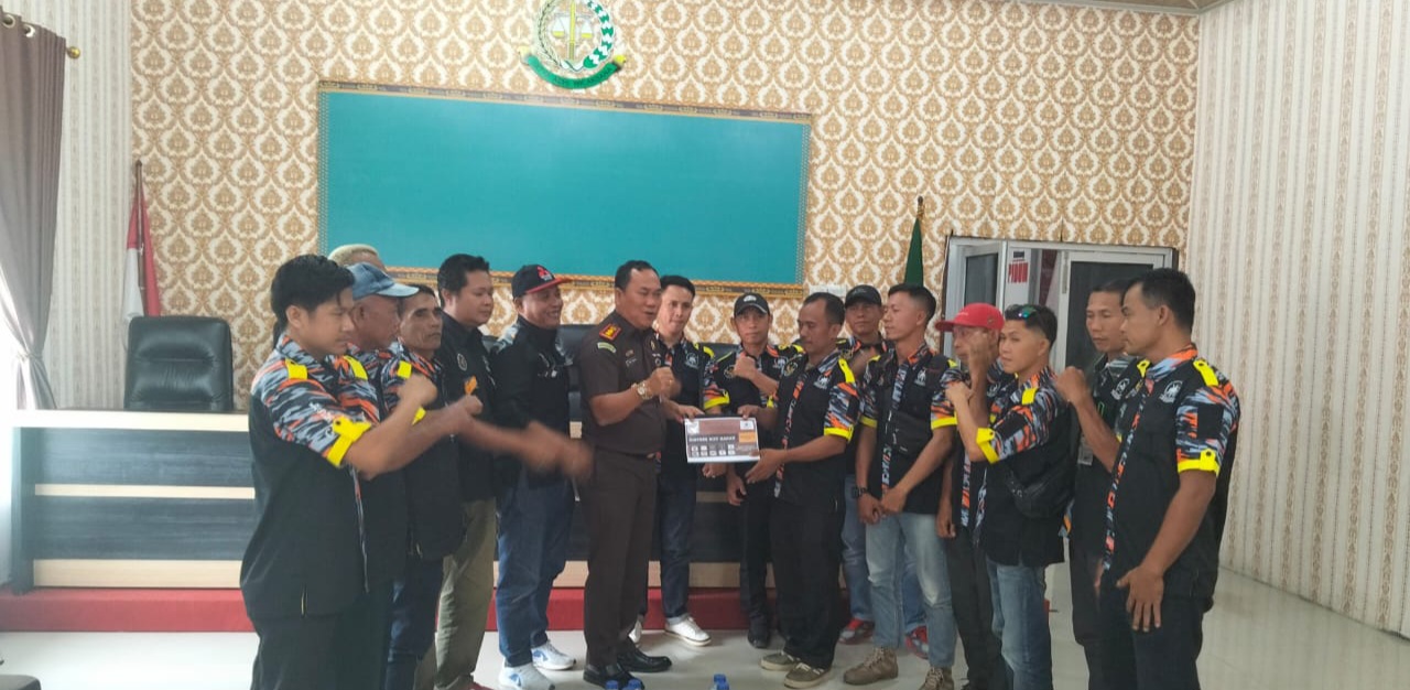 BREAKING NEWS : Kepala Kejaksaan Negeri Way Kanan Terima Audiensi LSM GMBI