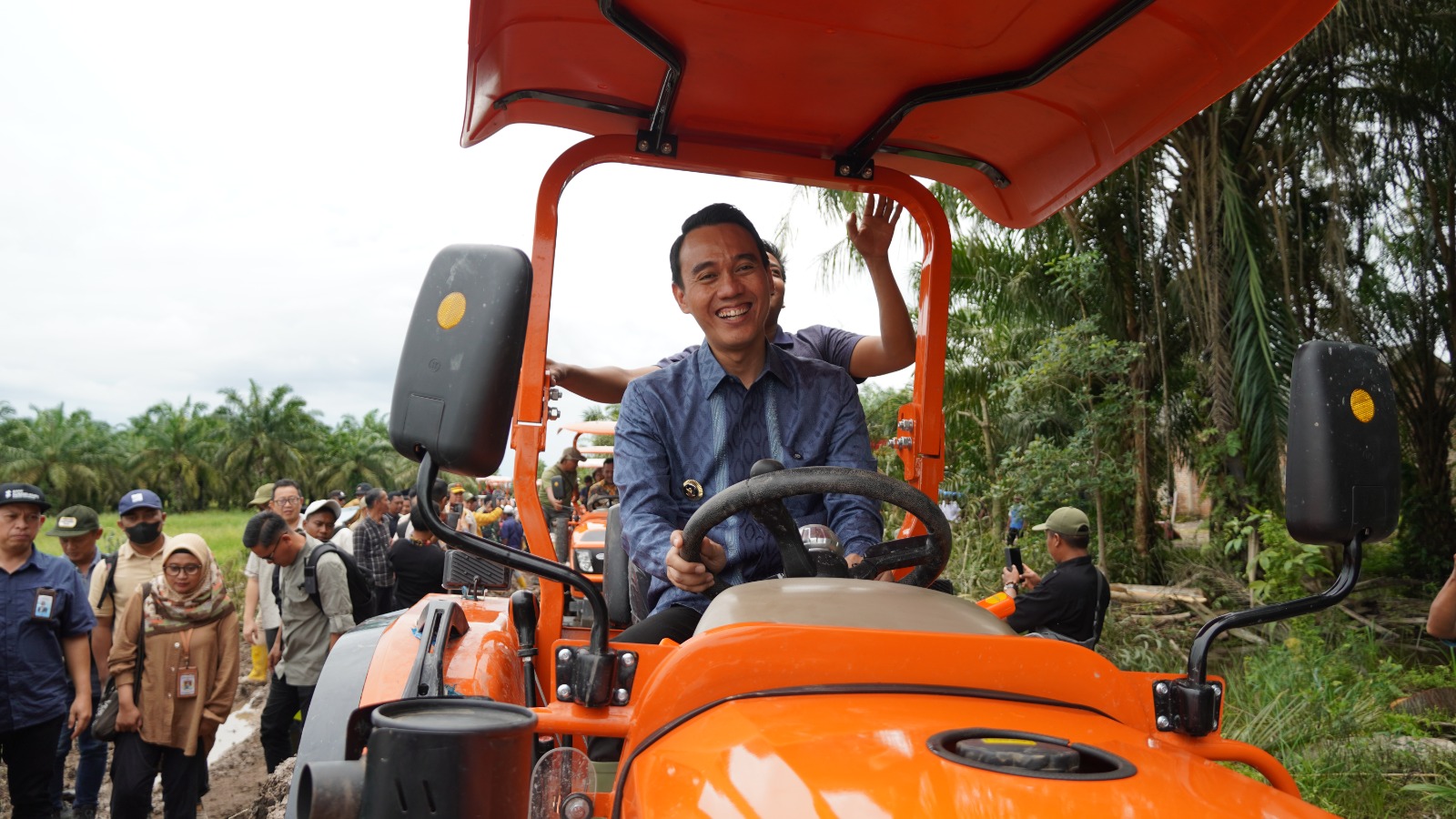H. Muchendi Dorong Petani OKI Peroleh Nilai Tambah dari Bantuan Alsintan