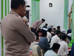 Intens Anggota Polsek Rangkasbitung Polres Lebak Giat Sholat Taraweh Keliling