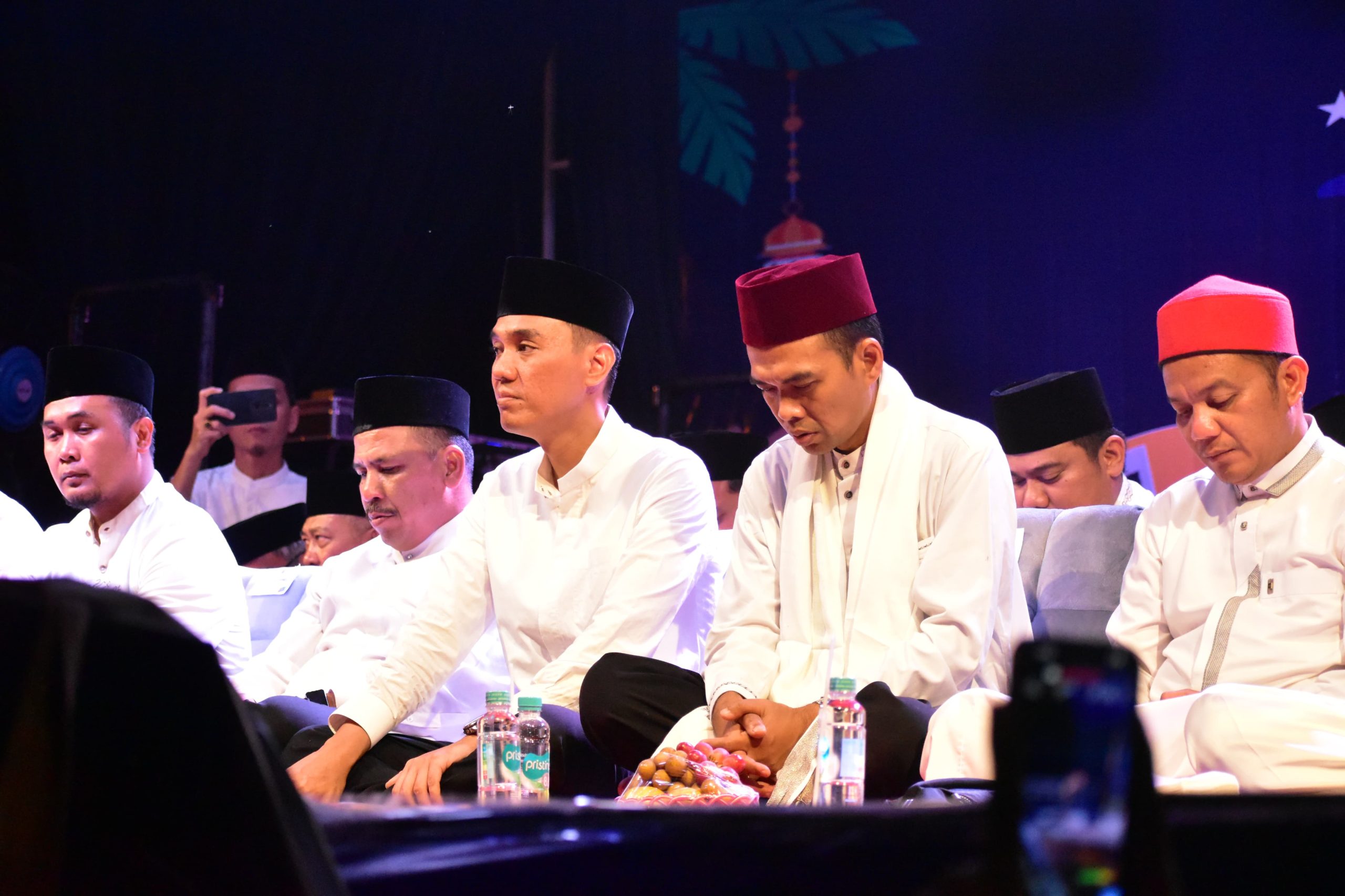 Hadirkan UAS, Ribuan Jemaah Meriahkan Ramadan OKI Fest  .