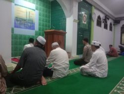 Safari Ramadhan, Anggota Polsek Cimarga Polres Lebak Sholat Subuh Berjamaah Di Masjid Nurul Iman Kec. Cimarga