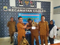 Tajul Arifin Kades Banjarsari Raih Juara 2 Lomba Epdeskel 