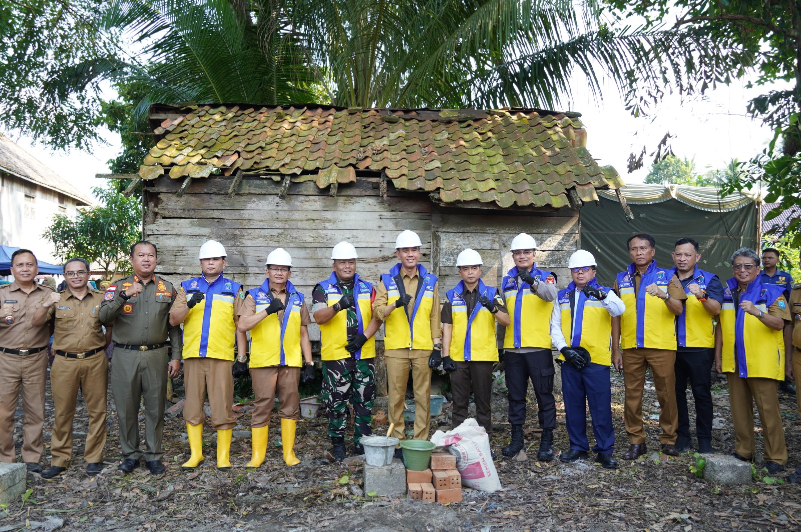 H. Muchendi Eksekusi Program Prioritas, Perbaiki Rumah Tidak Layak Huni