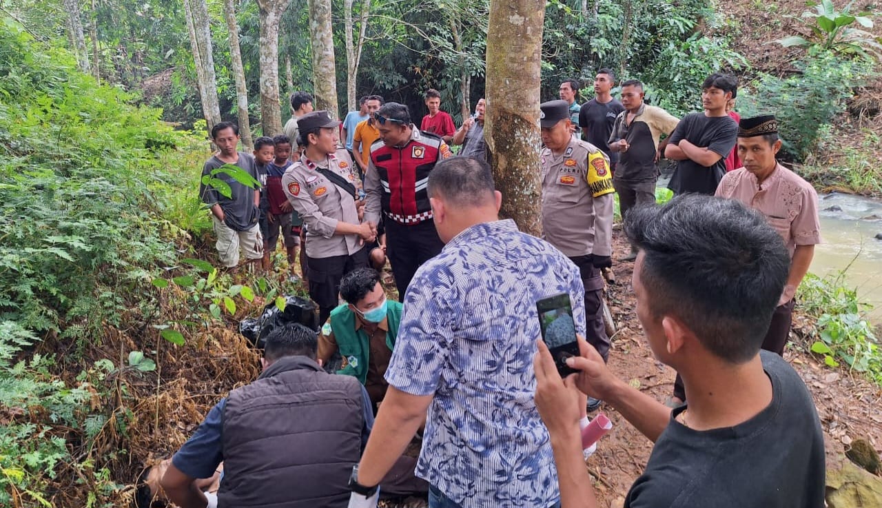 Polsek Pugung Identifikasi Temuan Mayat di Sekitar Sungai Talang Lebar