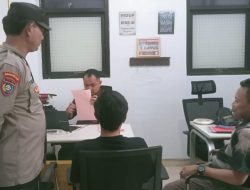 Polsek Pugung Limpahkan Tersangka Pencurian HP ke Cabjari Tanggamus di Talang Padang
