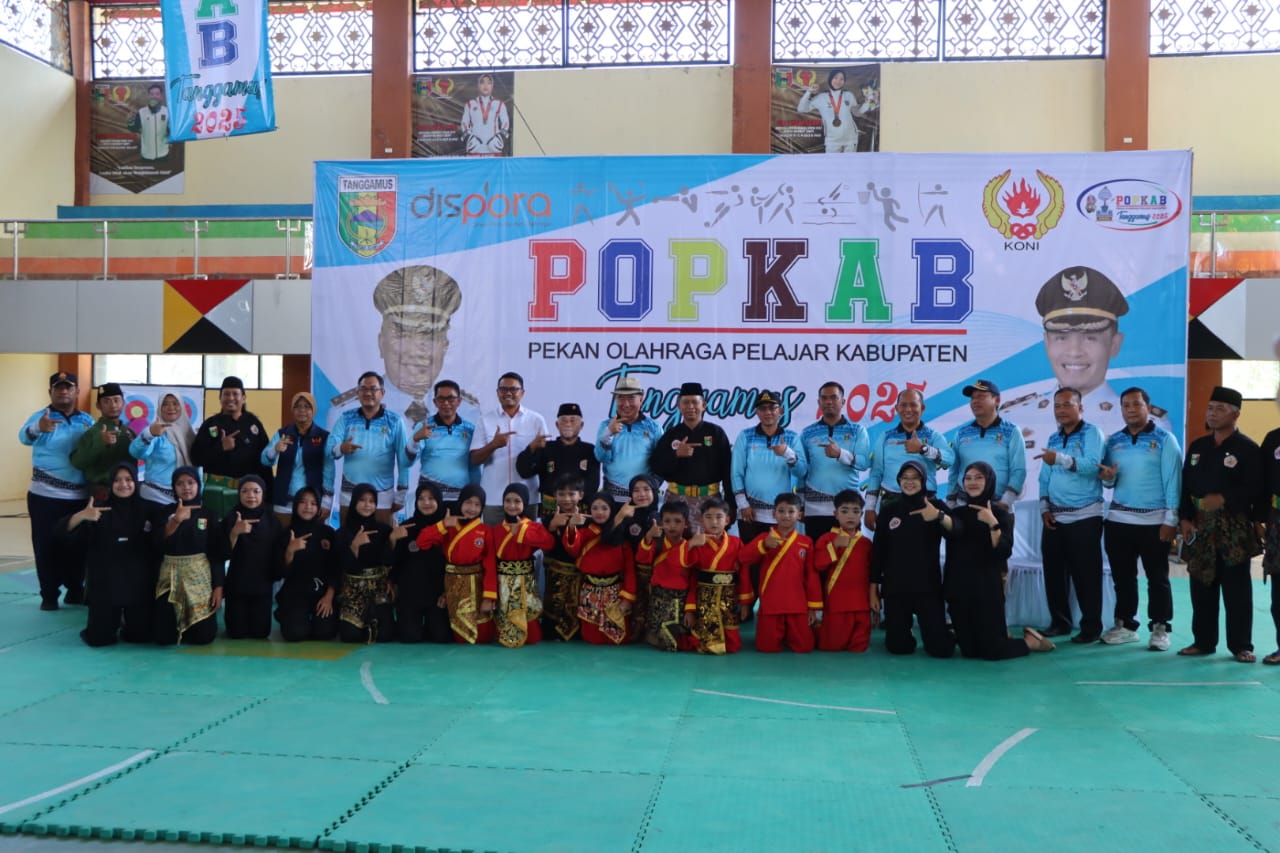 Dukung Penuh Pembinaan Atlet Muda, Kapolres AKBP Rahmad Sujatmiko Hadiri Pembukaan POPKAB Tanggamus 2025