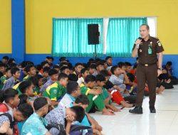 Guru dan siswa SMKN 3 sebanyak 50 peserta, serta SMKN 4 sebanyak 150 peserta