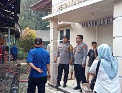 Polsek Talang Padang Identifikasi Kebakaran Gedung Bekas TK Rafi Gisting