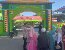 Polsek Kota Agung Amankan Kegiatan Verifikasi dan Tes SPMB MTsN 1 Tanggamus