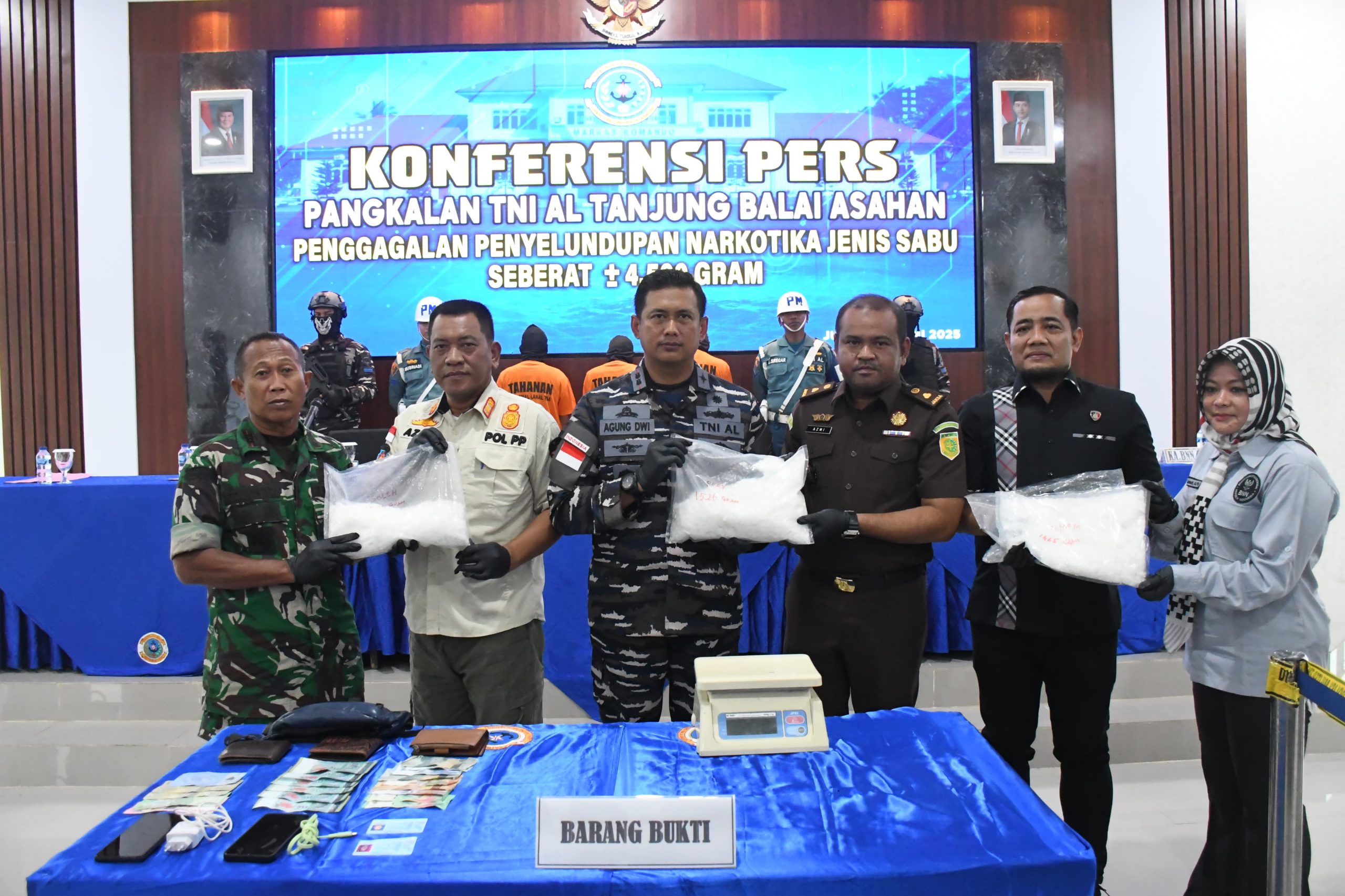 TNI AL Kembali Berhasil Gagalkan Penyelundupan 4,5 Kg Sabu di Perairan Asahan