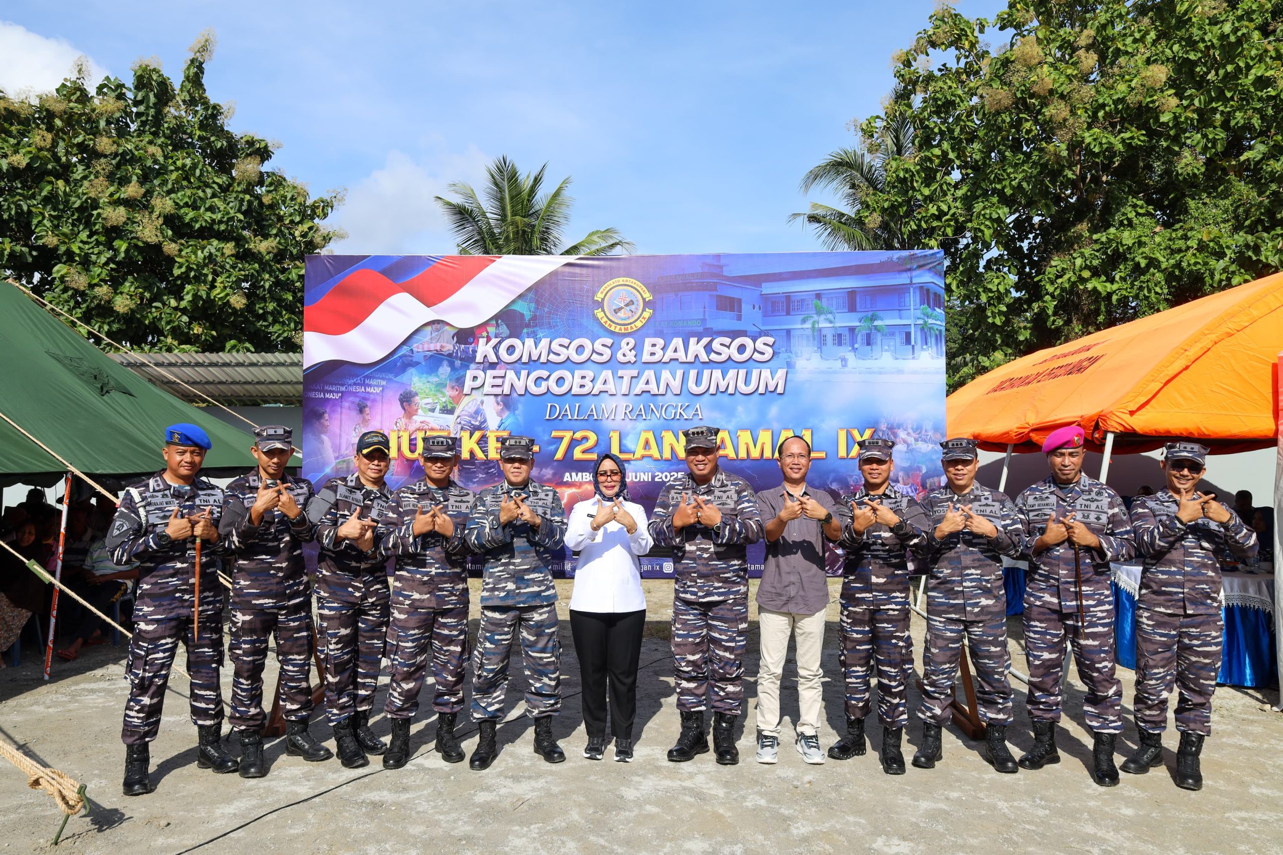 Lantamal IX Gelar Bakti Sosial Kesehatan dan Komunikasi Sosial Jelang HUT Tahun 2025