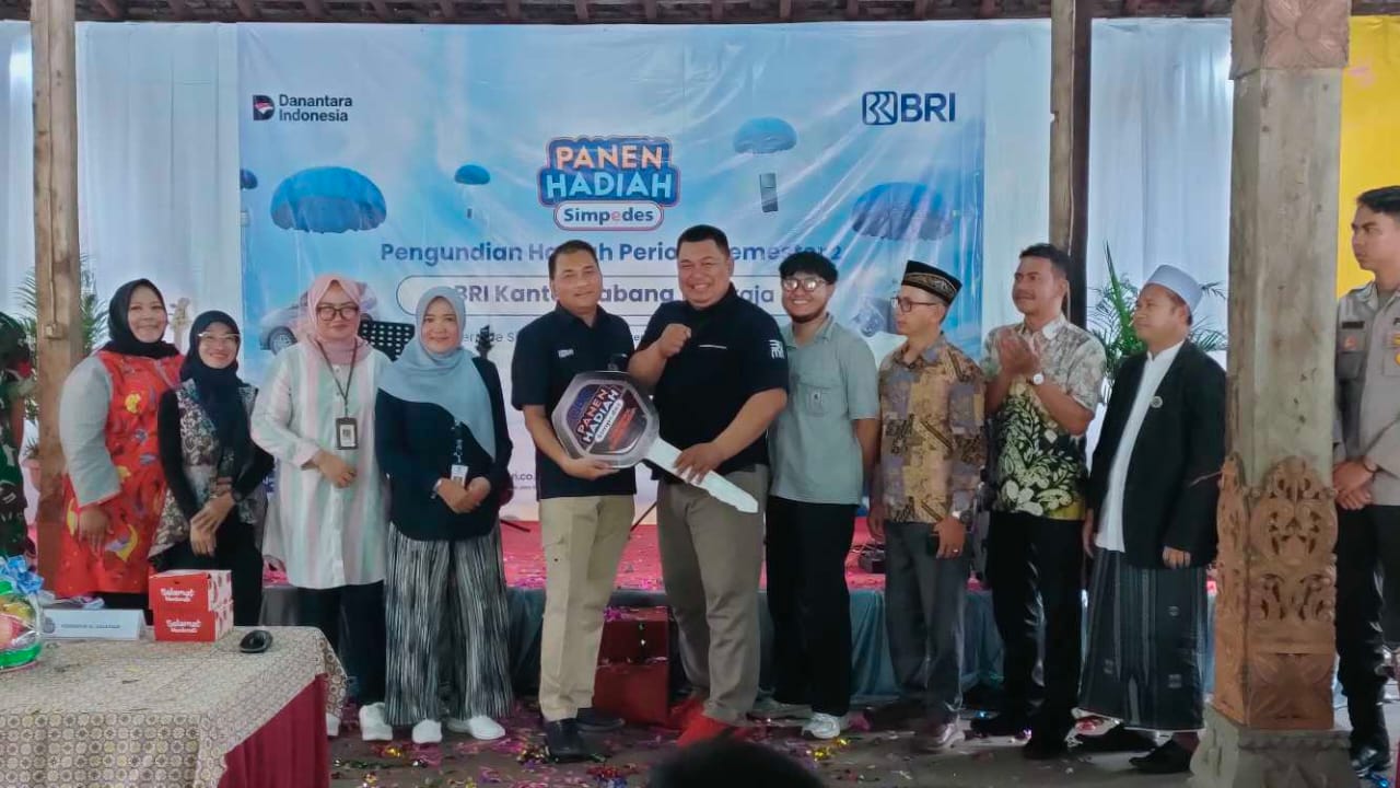 BRI Balaraja Gelar Undian Simpedes, Hadiah Mobil Ertiga Dibawa Pulang Nasabah Setia