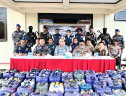 Lanal Aru Laksanakan Pemusnahan Miras Ilegal Bersama Forkopimda Kepulauan Aru
