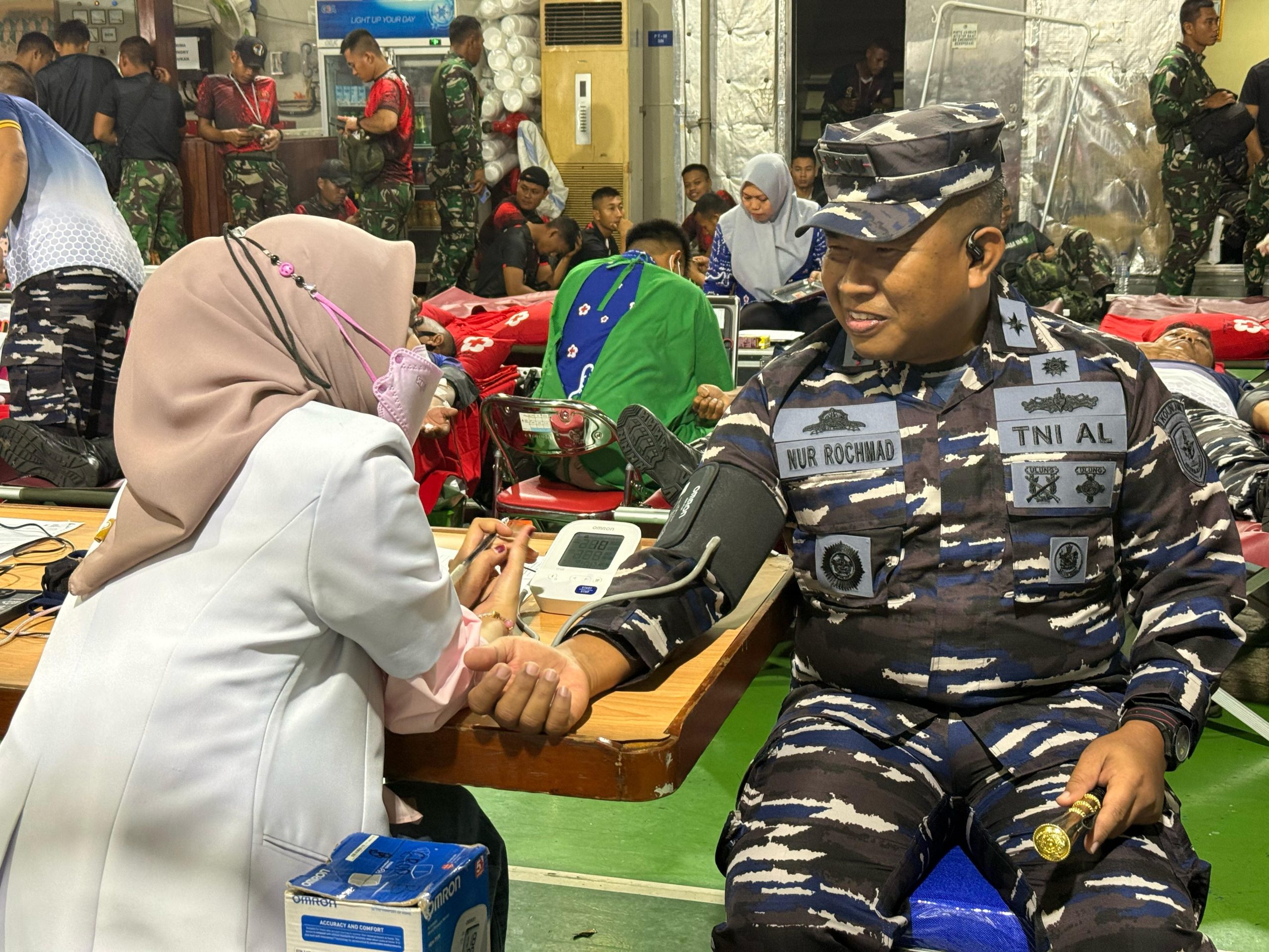 Semarak HUT Ke-64 Kolinlamil, Satlinlamil 3 Ikuti Aksi Donor Darah di KRI Banjarmasin-592