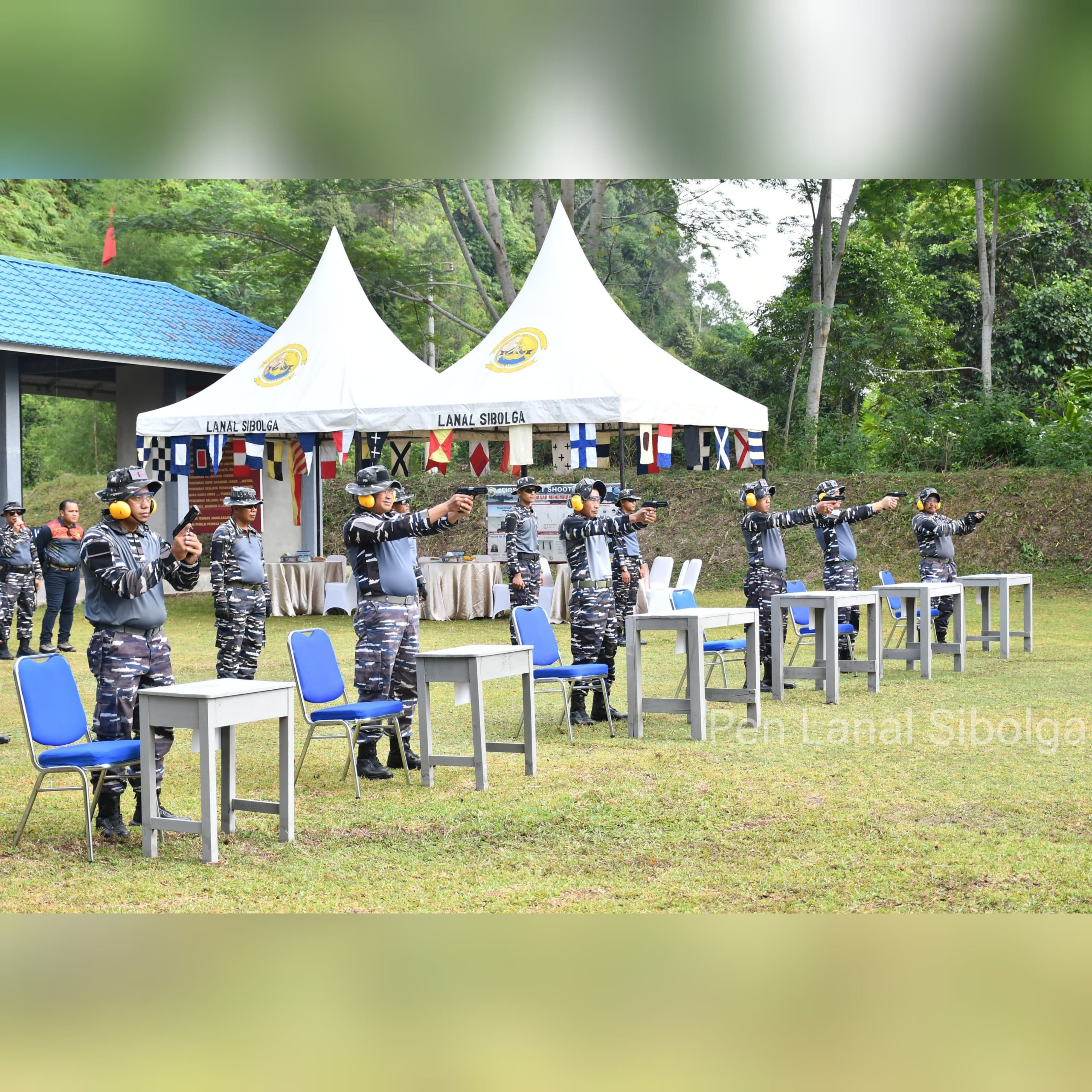 Danlanal Sibolga Bersama Forkopimda Sibolga-Tapanuli Tengah Gelar Latihan Menembak di Lapangan Tembak Bahder Ombun Hutagalung Lanal Sibolga
