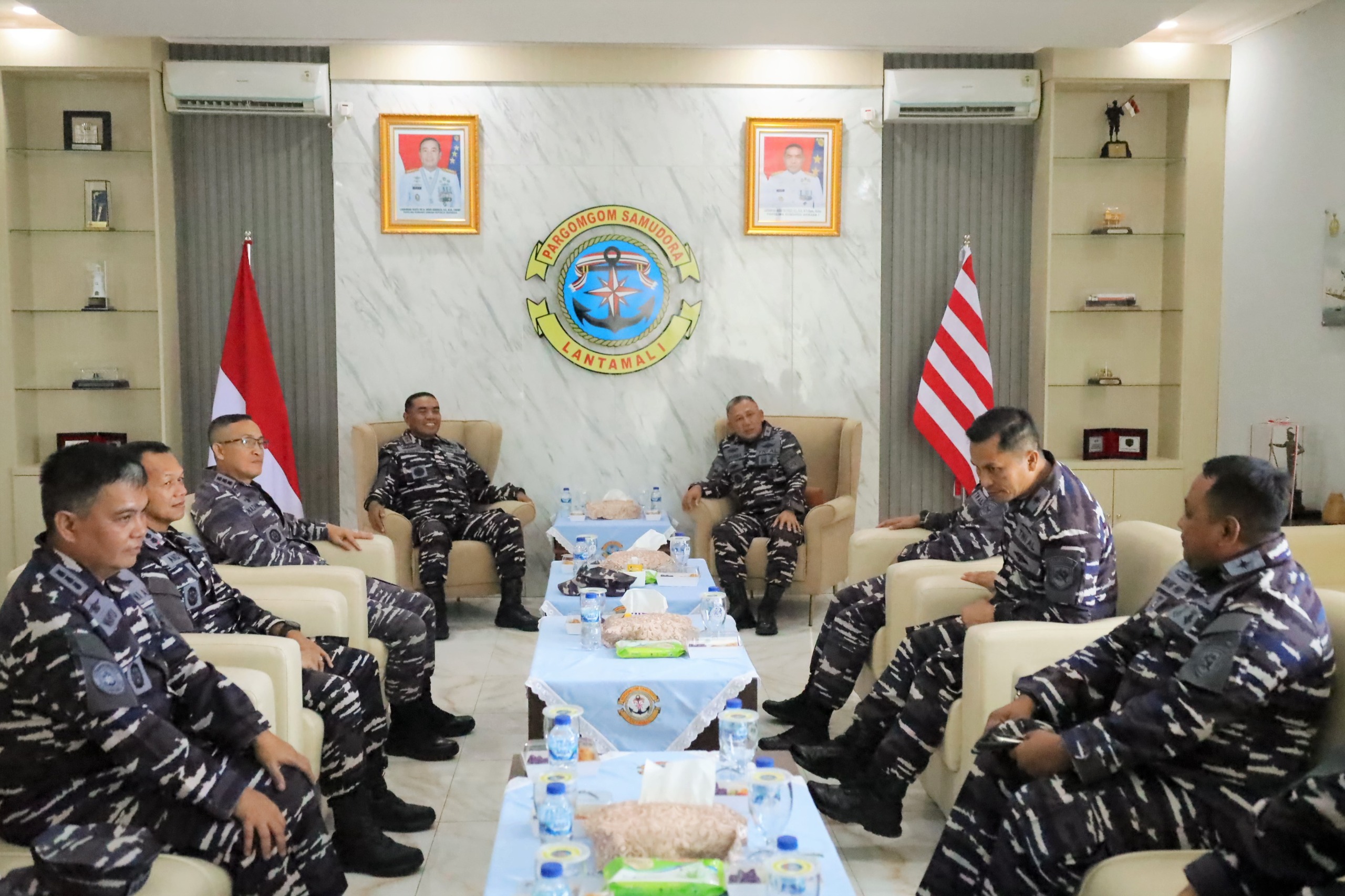 Lantamal I Sambut Kunjungan Kerja Pangkoarmada I dan Ketua Daerah Jalasenastri Armada I