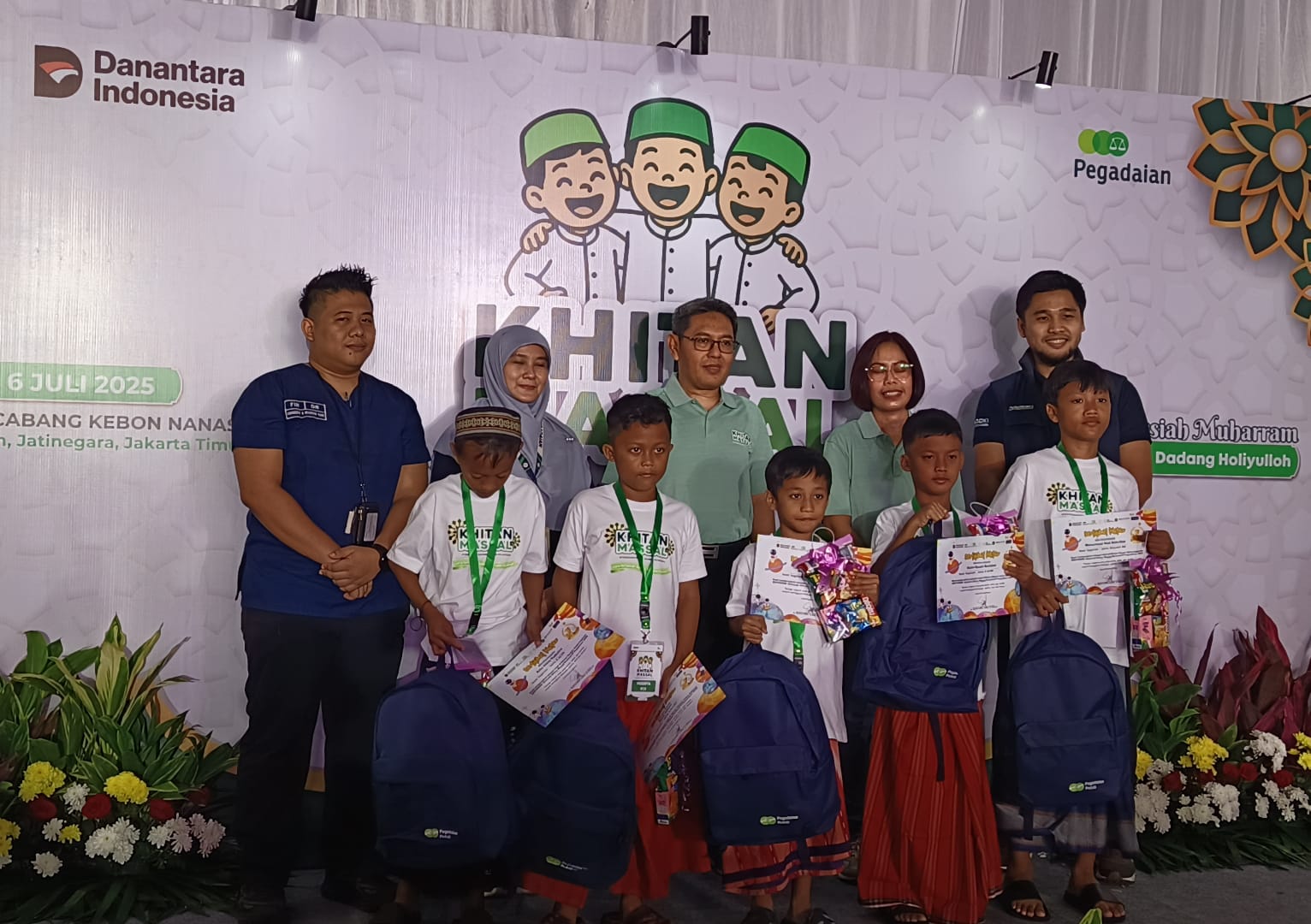 Pegadaian Kanwil VIII Jakarta 1 Gelar Khitanan Massal Gratis