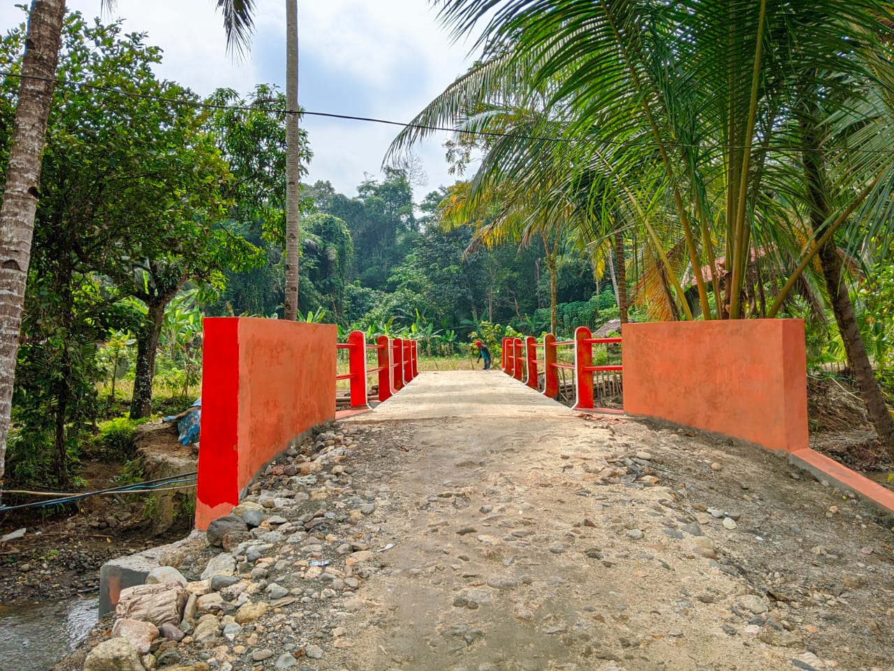 Pembangunan Jembatan Gelagar Besi di Kampung Cimuli Hilir, Mekarmanik: Akses Warga Kini Lebih Lancar