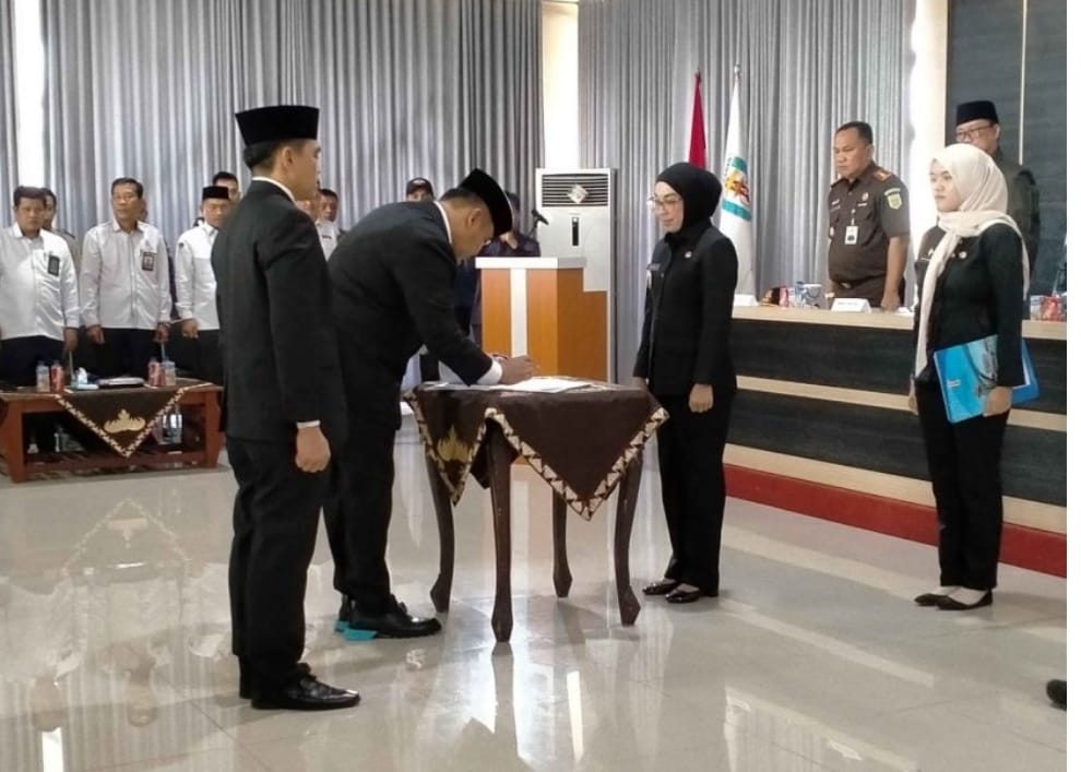 DPC Aliansi jurnalis persada (AJP) ucapkan selamat di Lantik nya Machiavelli HT,s.stp.,m.si. menjadi Sekdakab way kanan Difinitif