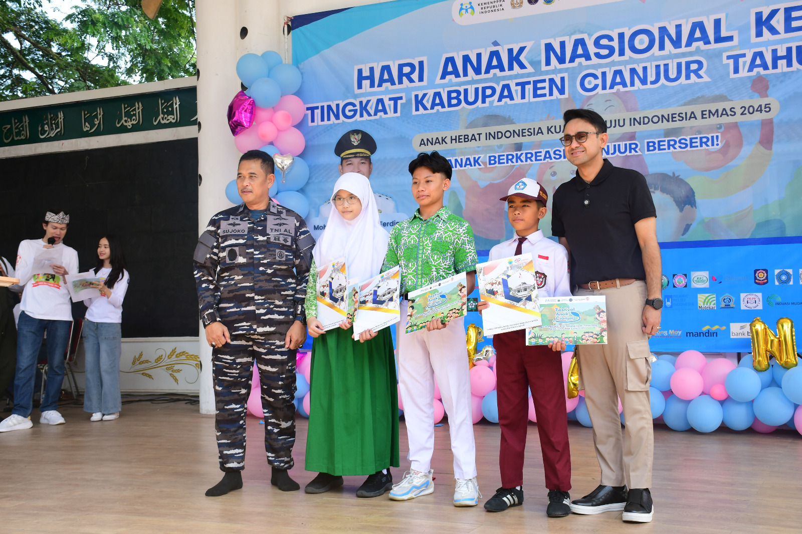 Menjaga Senyum Masa Depan, TNI AL Peringati Hari Anak Nasional Tahun 2025 Melalui Bakti Kesehatan di Cianjur