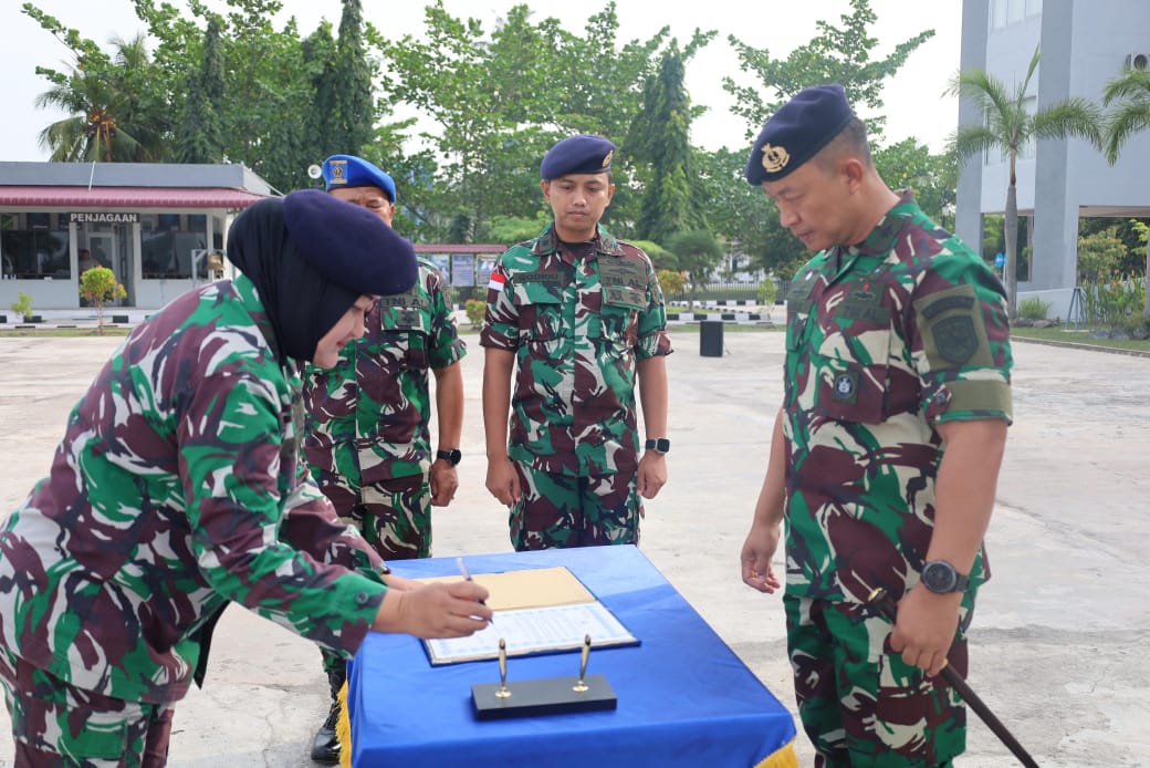 Bersih dan Transparan, Lanal Dumai Laksanakan Penandatanganan Pakta Integritas Dalam Penerimaan Calon Prajurit TNI AL